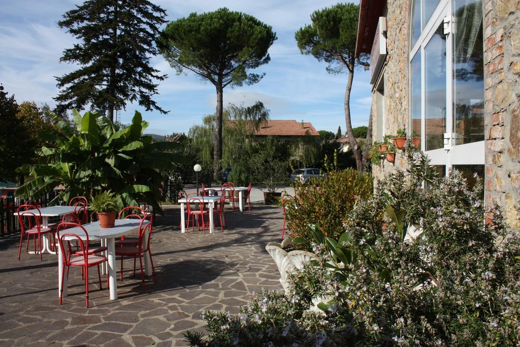 La Palazzina Hotel Chiusdino Exterior foto